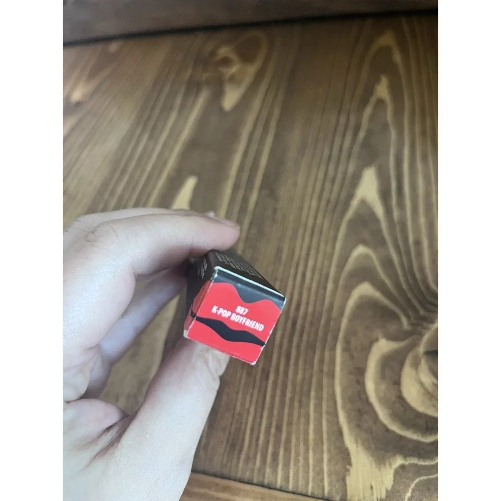 New MAC Shot of Color Lip Oil 0.09 fl. oz / 2.7ml K-Pop Boyfriend Red‎